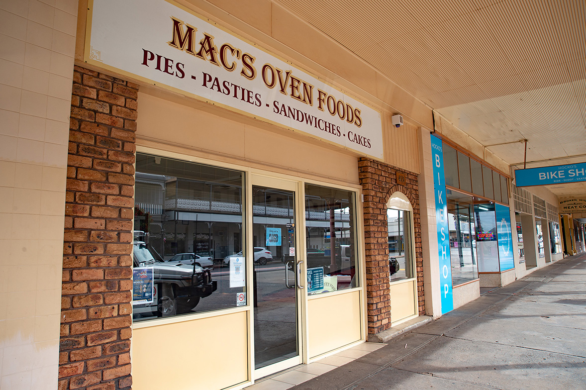 Mac’s Oven Foods