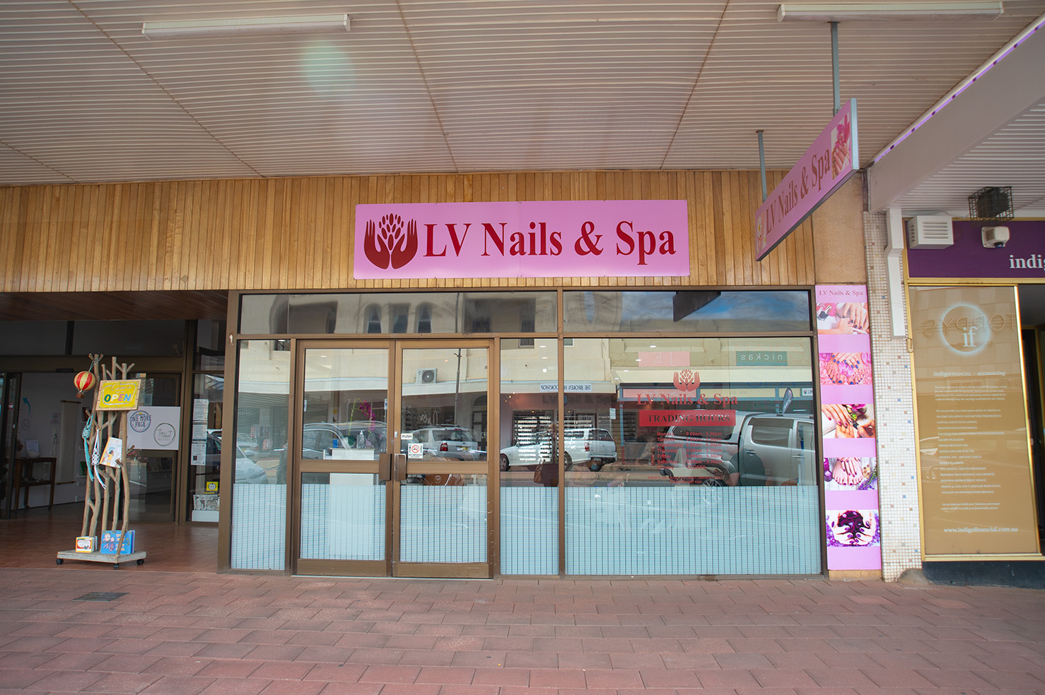 LV Nail Spa - Nail Salon in Fort Collins